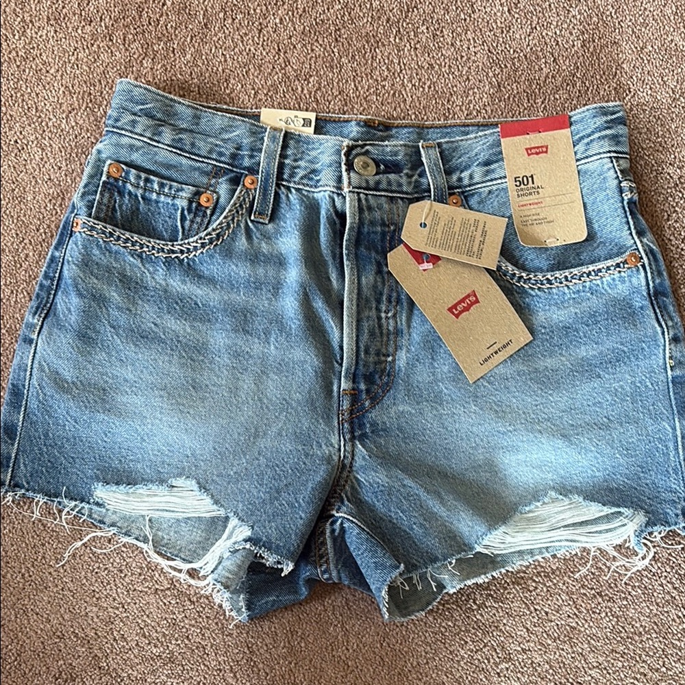 Levi’s denim cutoff jean shorts size 28 new